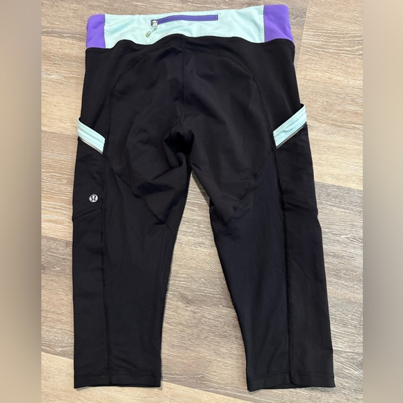 Lululemon mid rise capri leggings - Picture 1 of 5